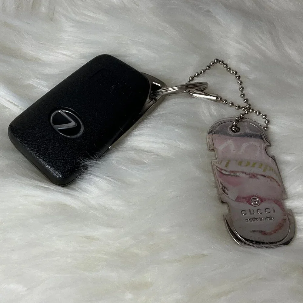 ❌SOLD❌Authentic GUCCI Silver Dog Tag Bag Charm/Key Chain/Necklace Charm - Picture 11 of 13